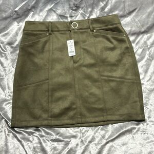 WHBM - Green Skirt